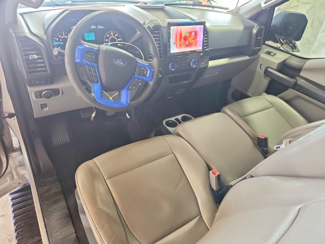 2017 Ford F150 Super Cab - zdjęcie 8