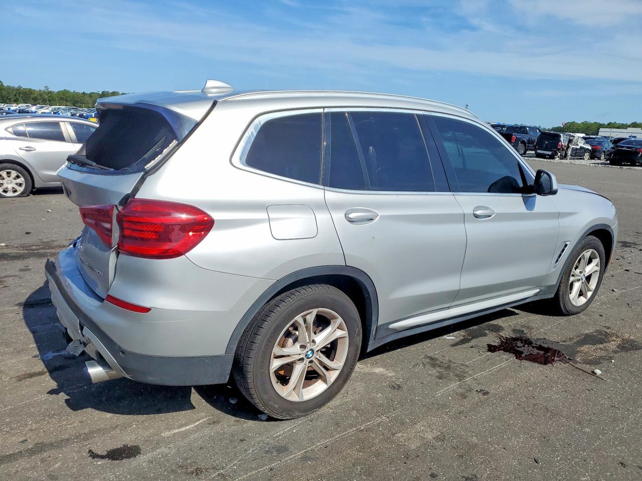 2020 BMW X3 Sdrive30I - zdjęcie 3