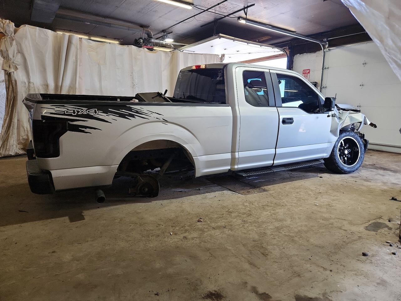 2017 Ford F150 Super Cab - zdjęcie 3