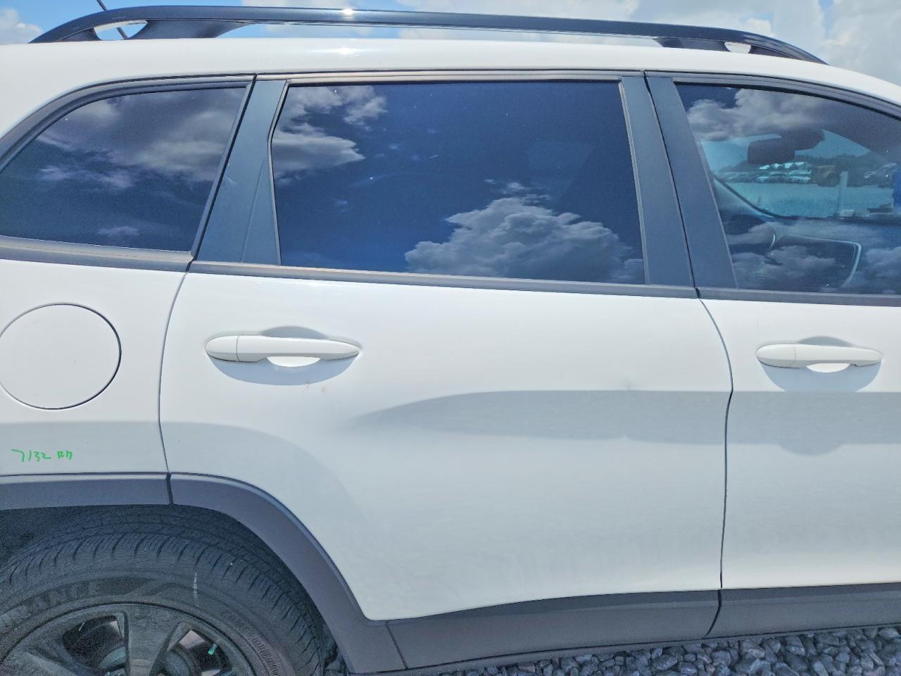 2018 Jeep Cherokee Latitude - zdjęcie 11