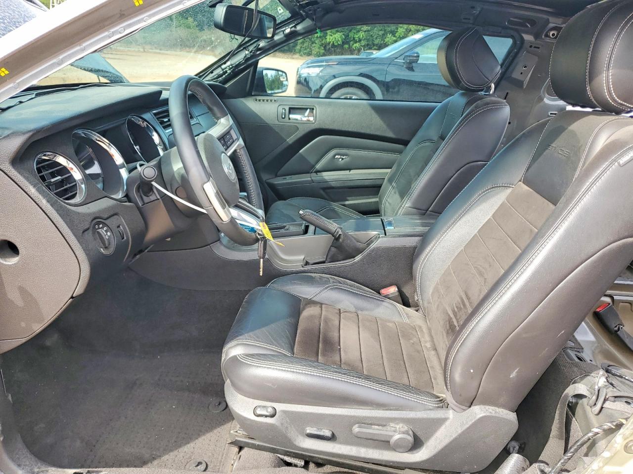 2013 Ford Mustang Gt - zdjęcie 7