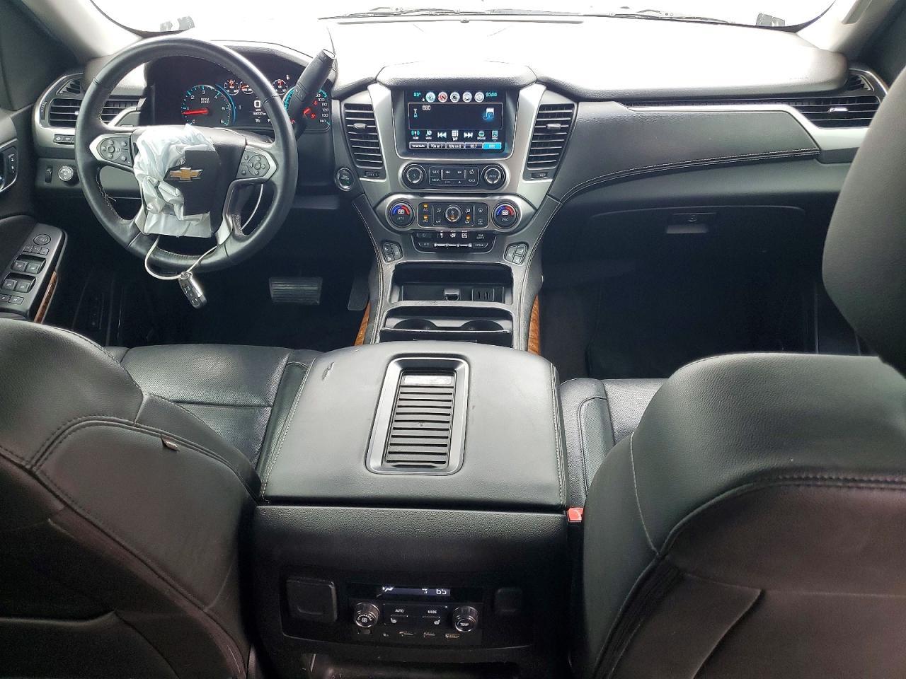 2018 Chevrolet Tahoe C1500 Premier - zdjęcie 8