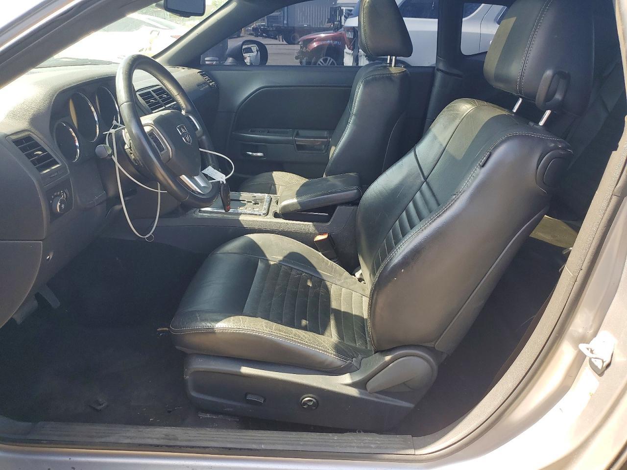 2014 Dodge Challenger Sxt - zdjęcie 7