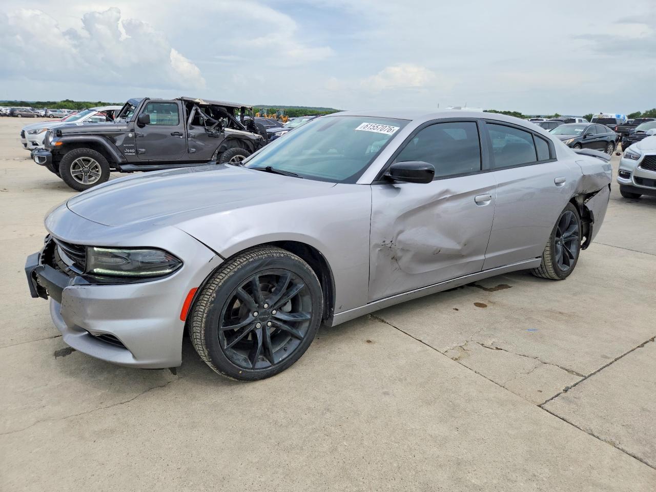2016 Dodge Charger Sxt - zdjęcie główne