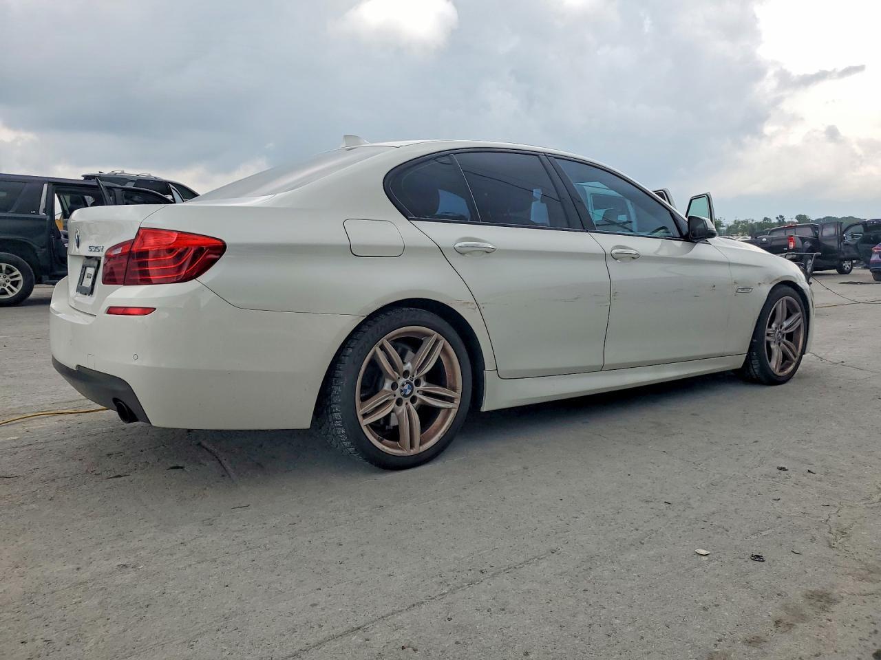 2016 BMW 535 I - zdjęcie 3