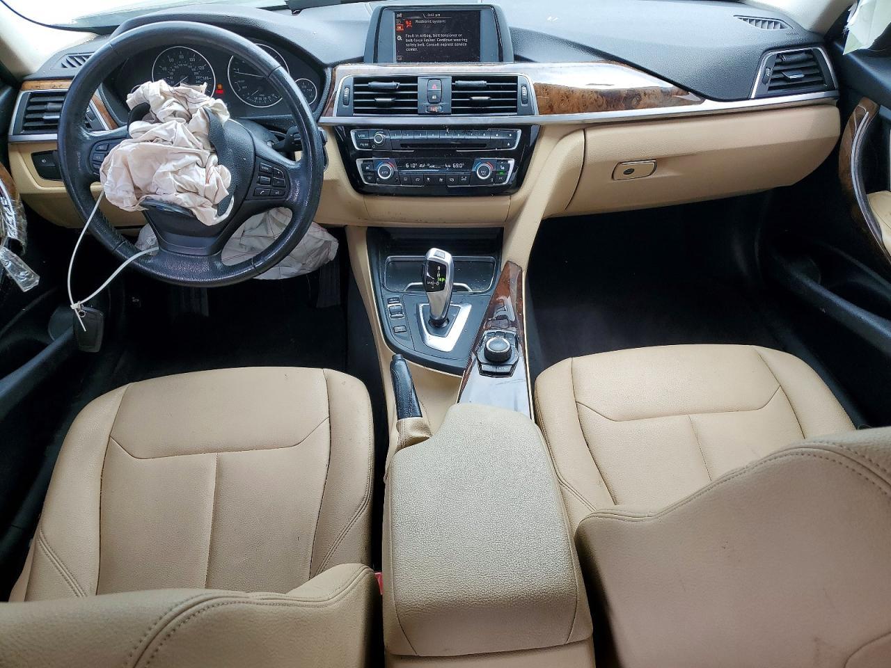 2017 BMW 320 I - zdjęcie 8