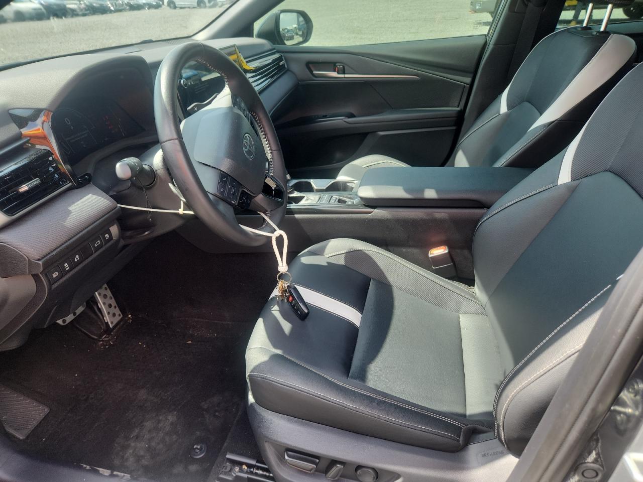 2025 Toyota Camry Se - zdjęcie 7