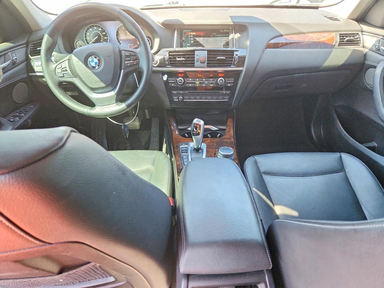 2017 BMW X3 xDrive35I - zdjęcie 8