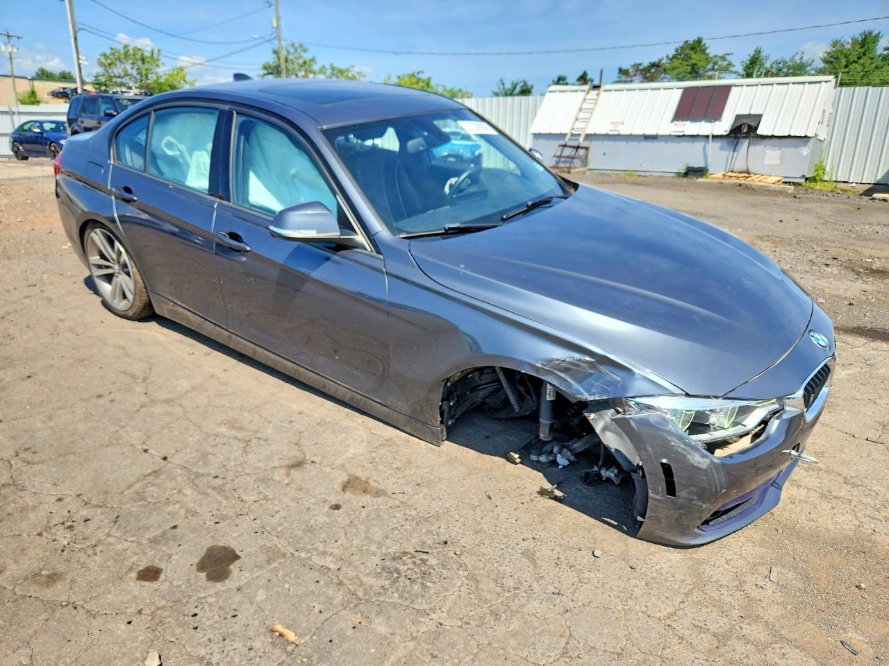 2016 BMW Seria 3 328i - zdjęcie 4