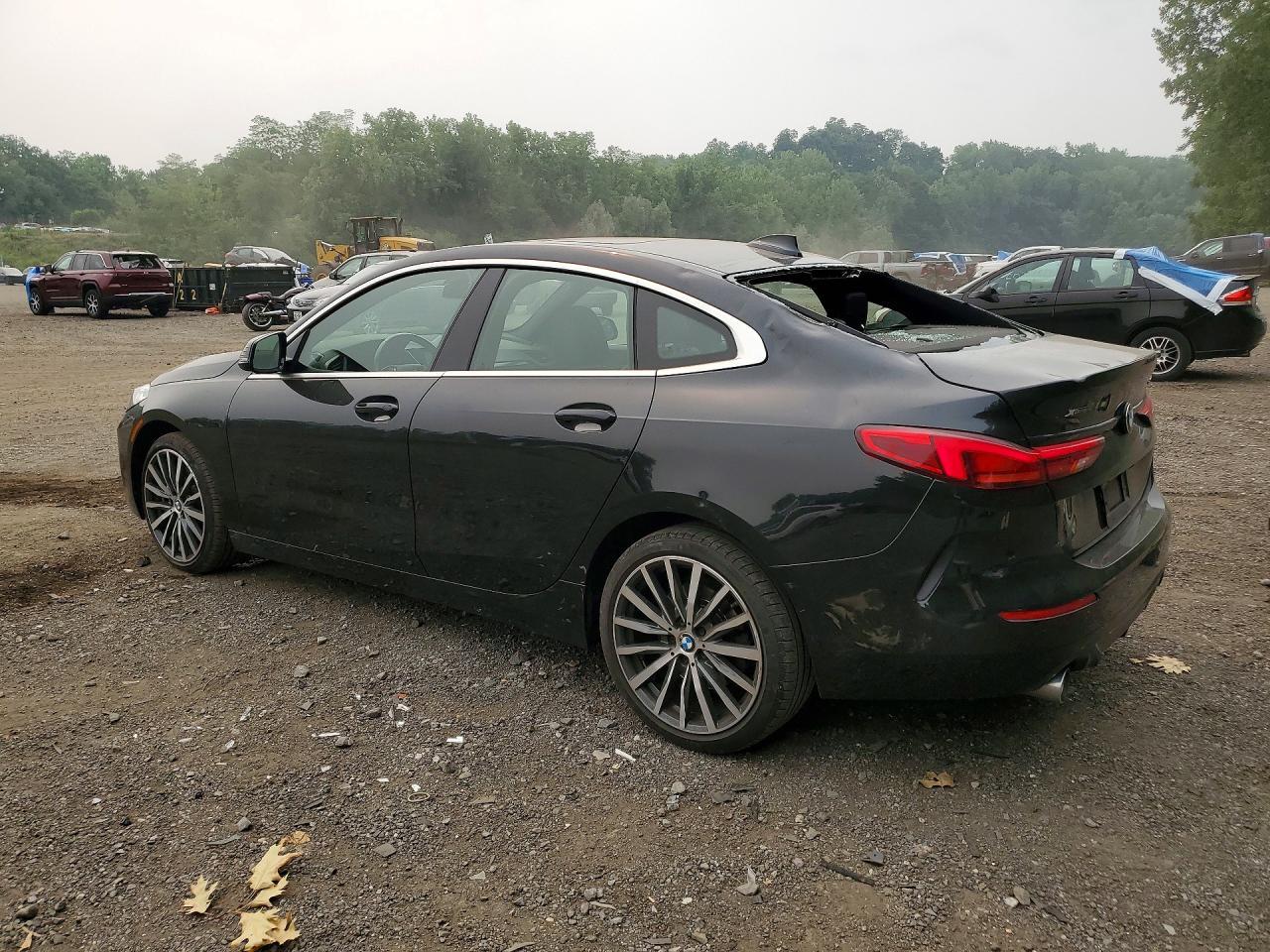 2021 BMW Seria 2 228i - zdjęcie 2