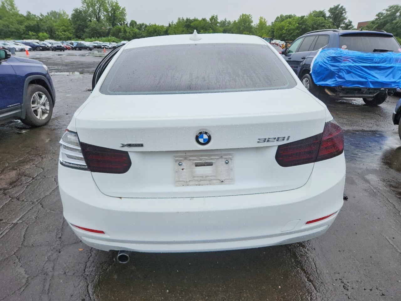 2013 BMW Seria 3 328i - zdjęcie 6