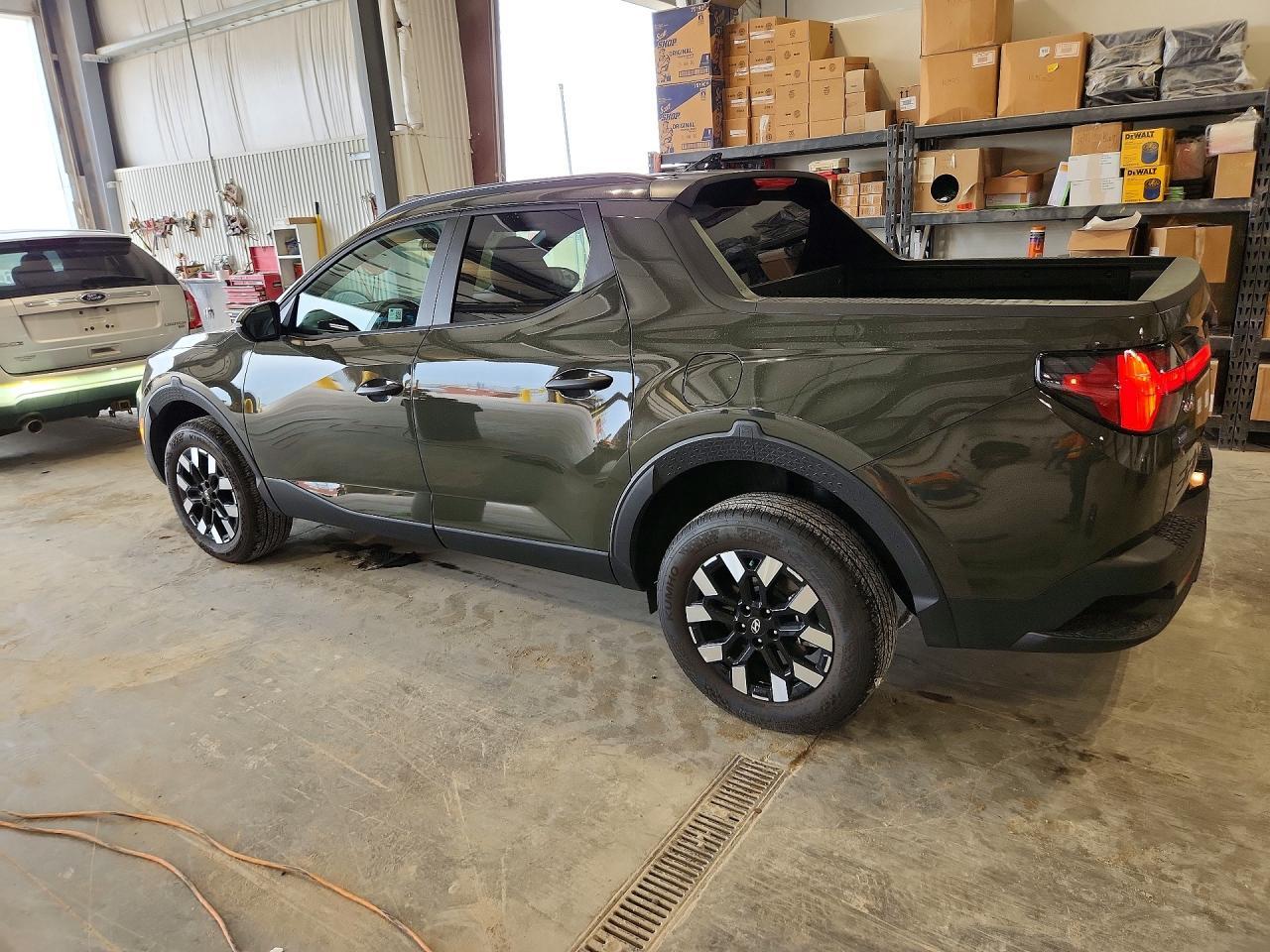 2025 Hyundai Santa Cruz Sel - zdjęcie 2