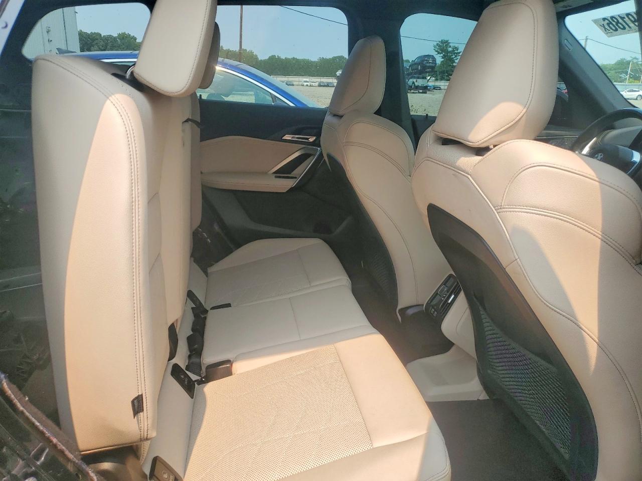 2023 BMW X1 xDrive28I - zdjęcie 10