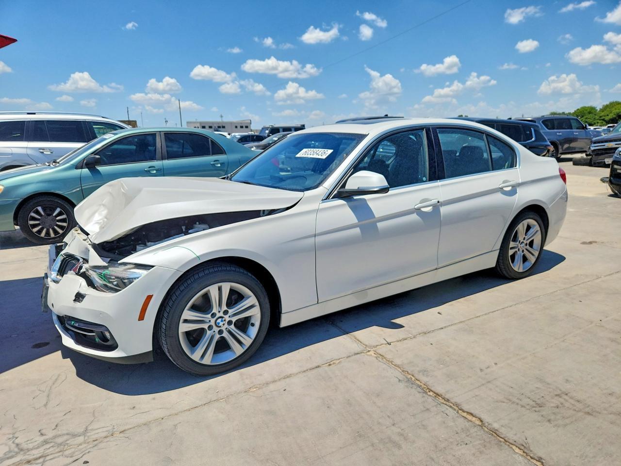 2017 BMW 330 I - zdjęcie główne