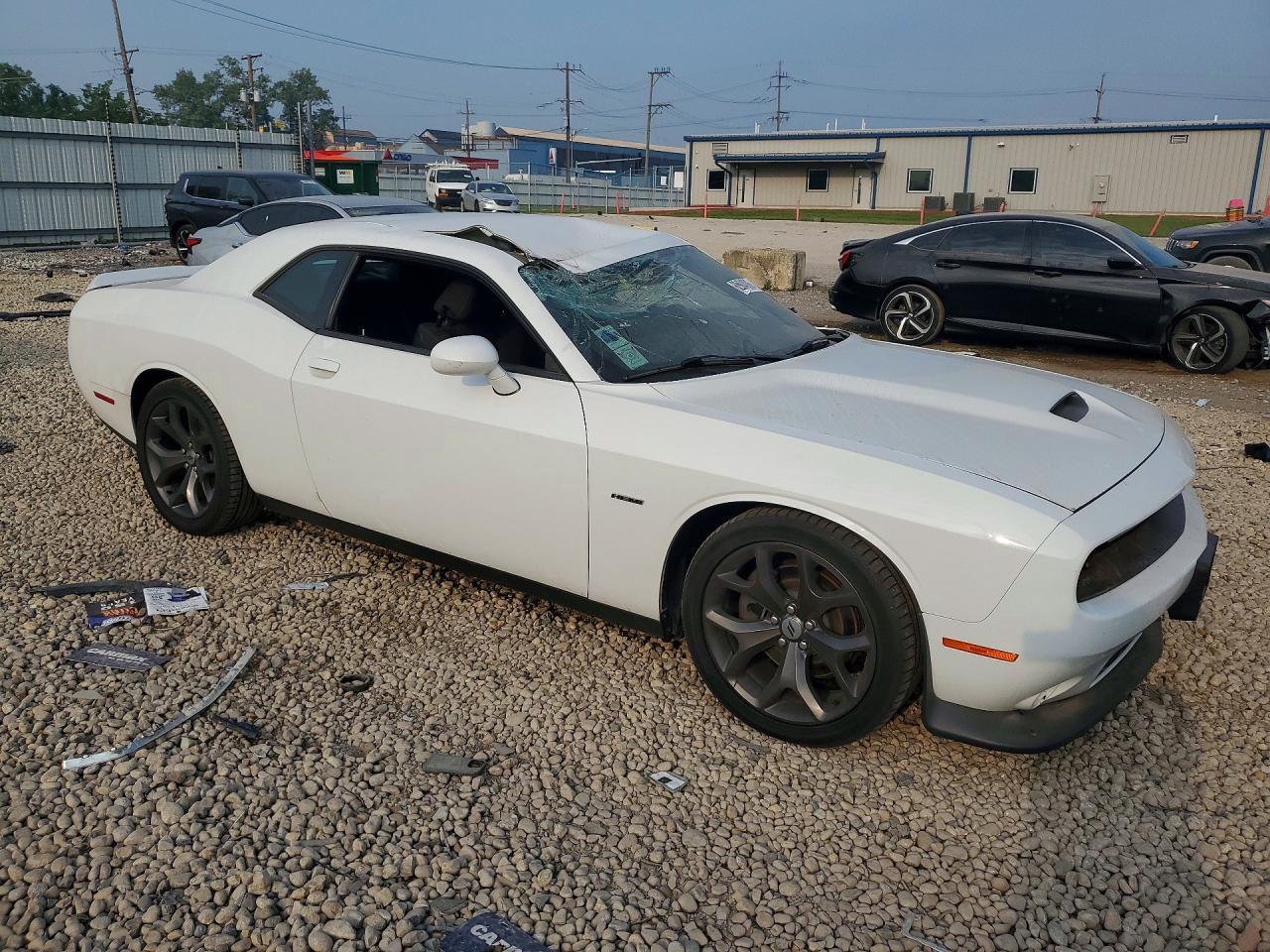 2019 Dodge Challenger R/T - zdjęcie 4
