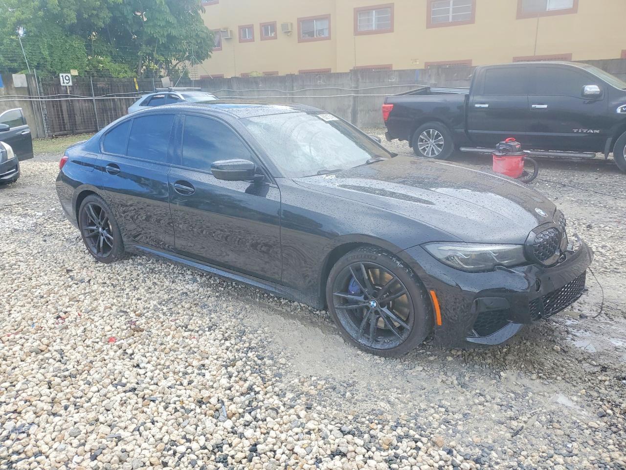 2022 BMW M340Xi - zdjęcie 4