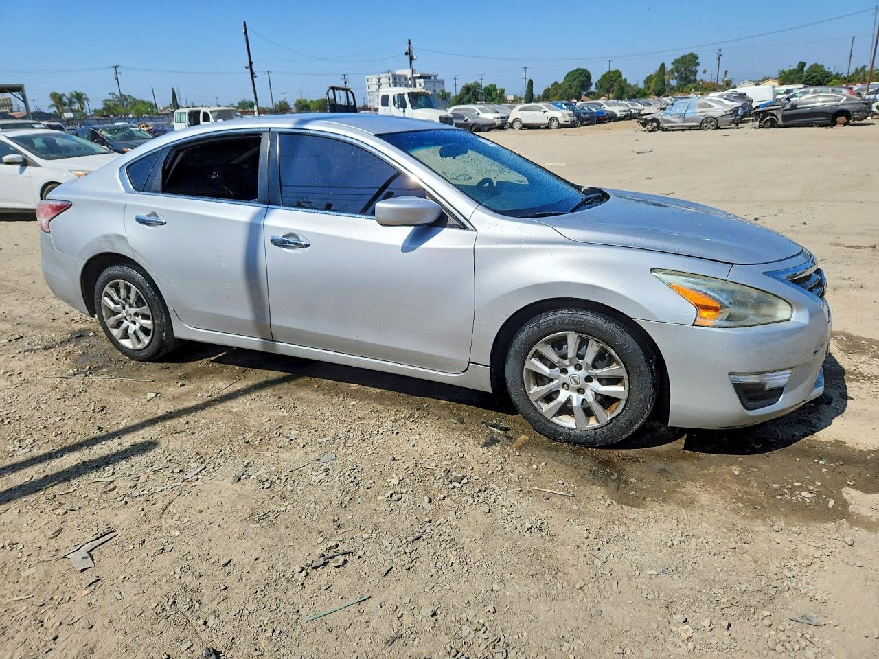 2014 Nissan Altima 2.5 S - zdjęcie 4