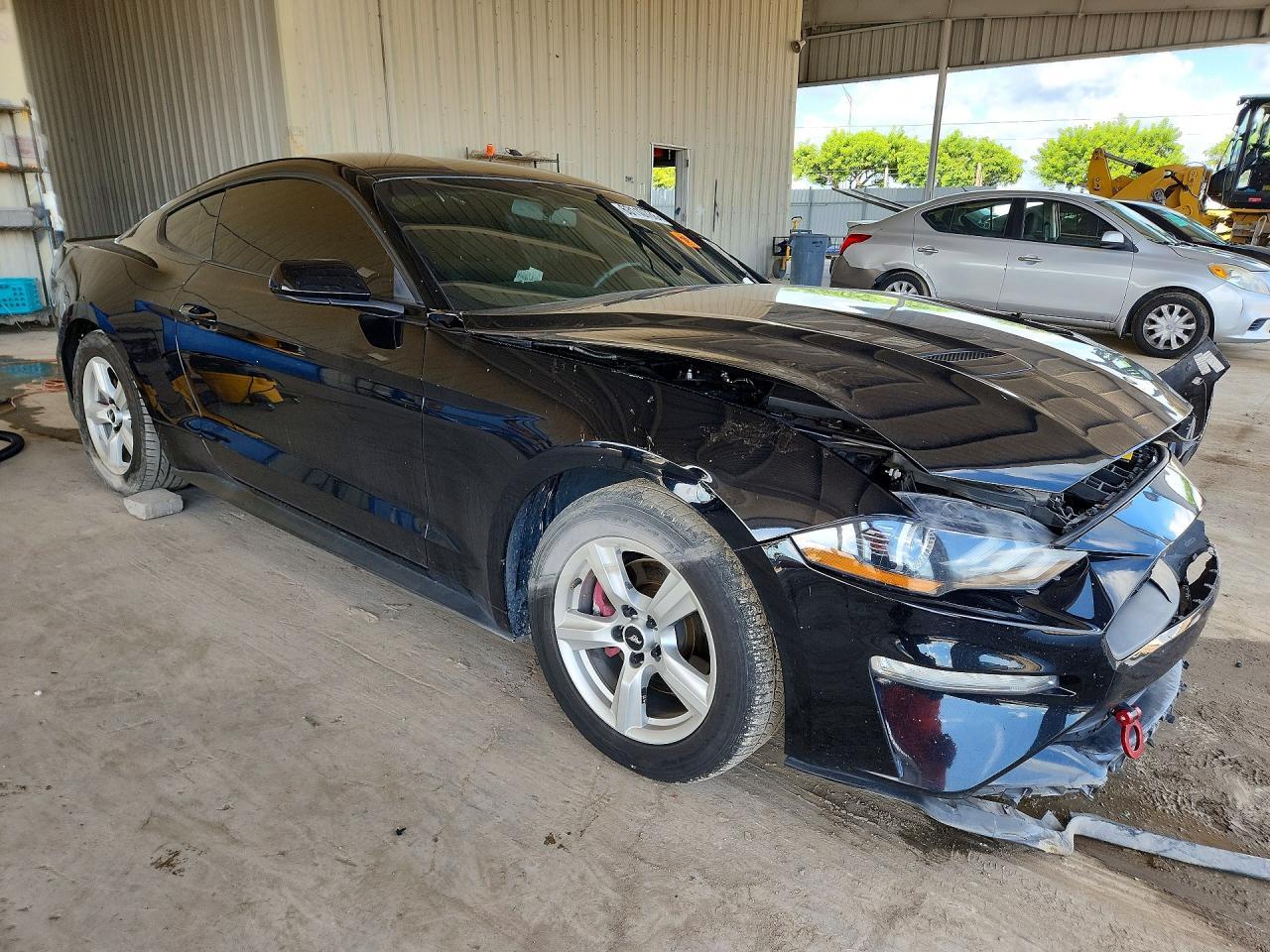 2018 Ford Mustang - zdjęcie 4