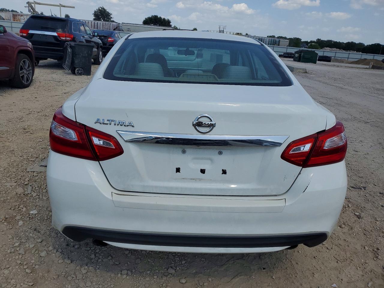 2017 Nissan Altima 2.5 S - zdjęcie 6