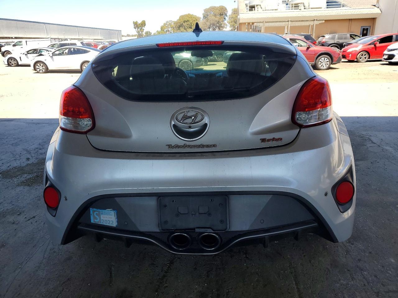 2015 Hyundai Veloster Turbo - zdjęcie 6