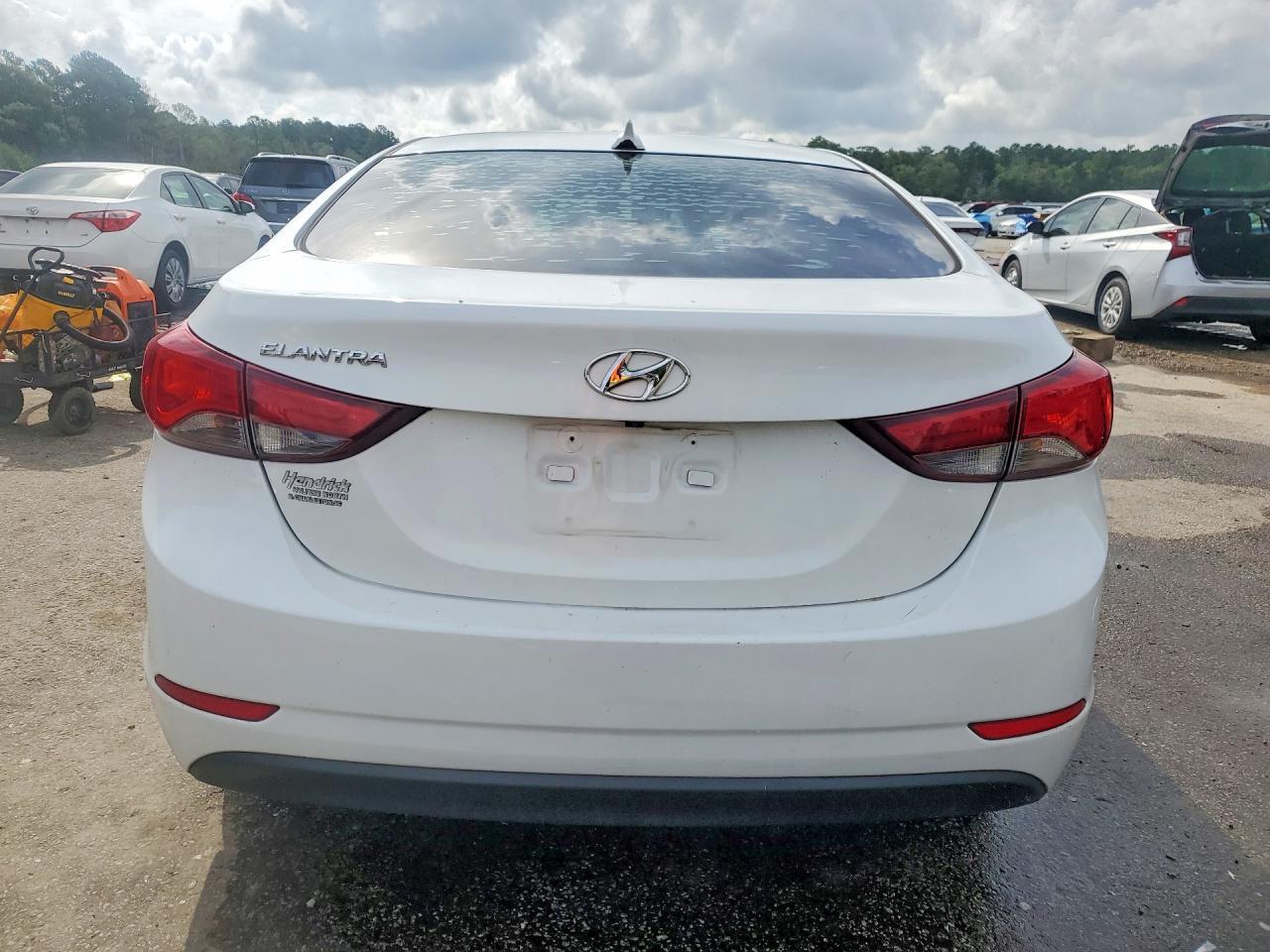 2016 Hyundai Elantra Value Edition - zdjęcie 6