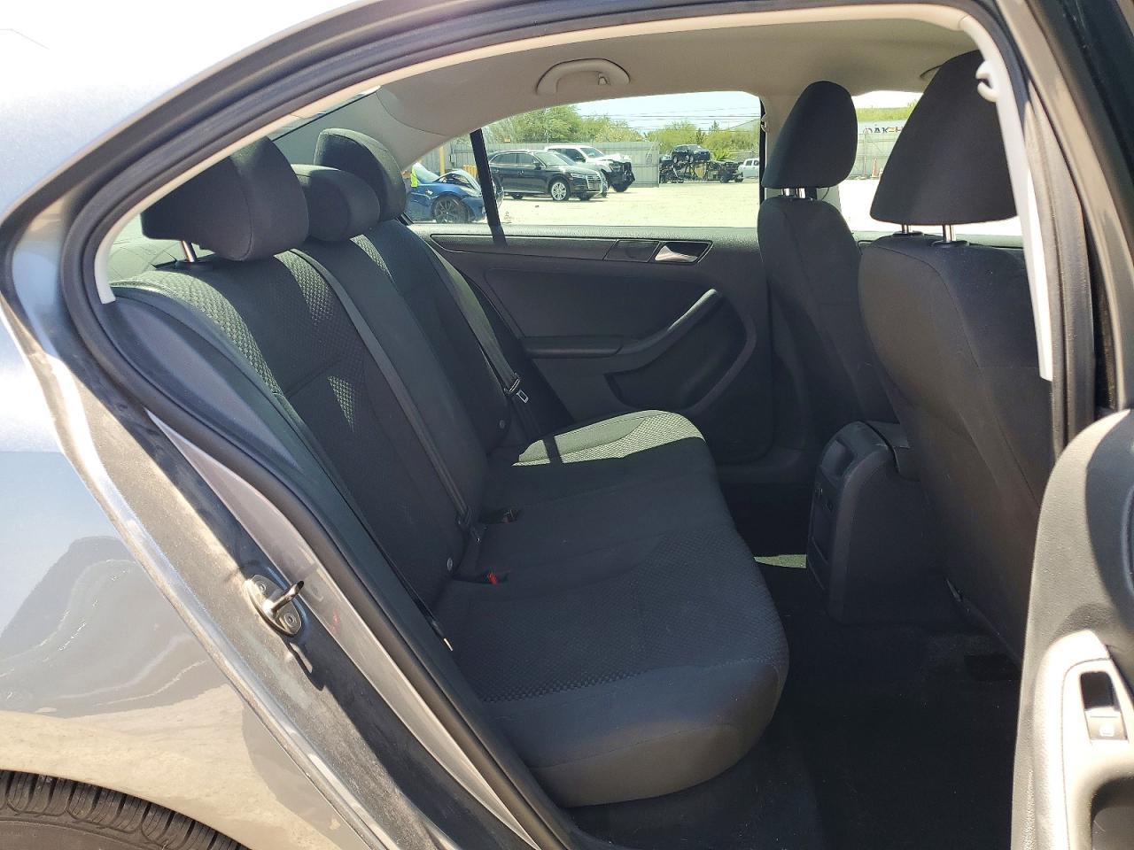 2014 Volkswagen Jetta Base - zdjęcie 10