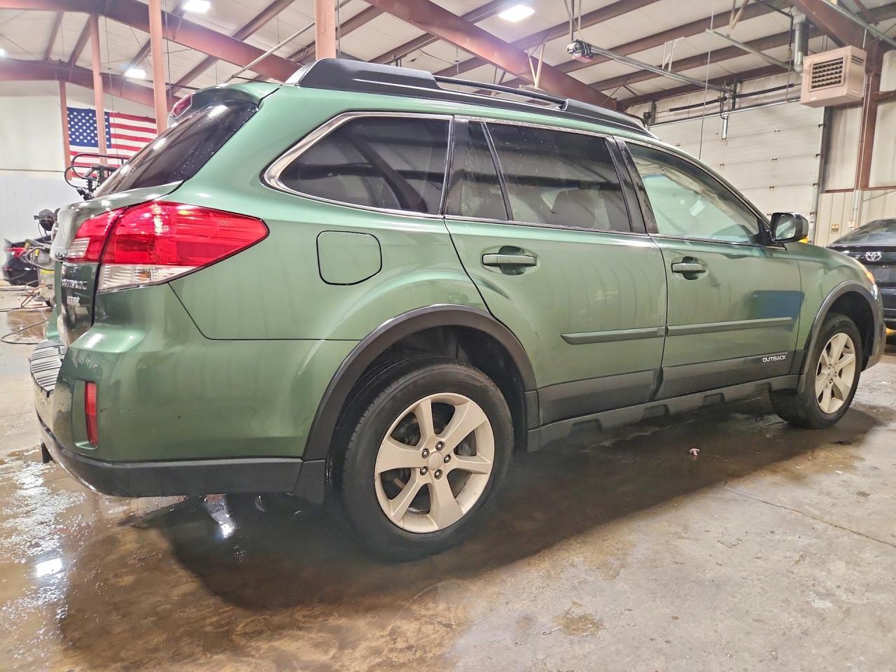 2014 Subaru Outback 2.5I Premium - zdjęcie 3