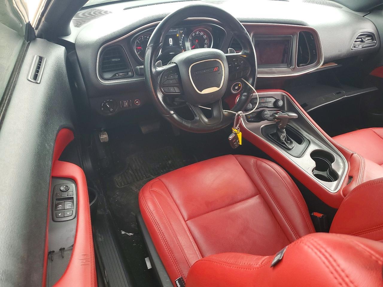 2020 Dodge Challenger R/T - zdjęcie 8