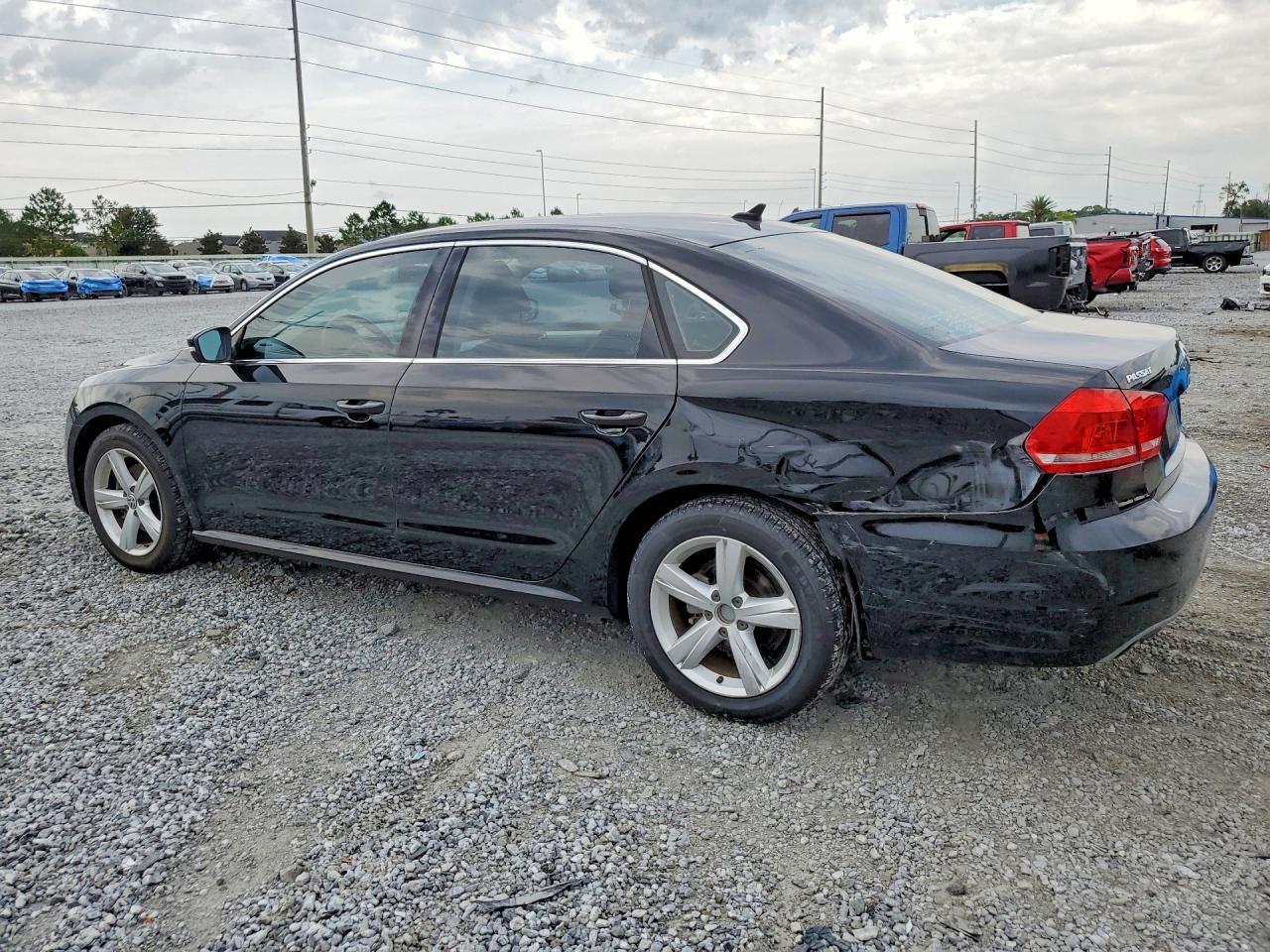 2013 Volkswagen Passat Se - zdjęcie 2