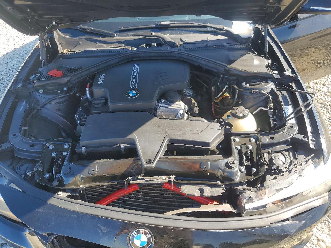 2013 BMW 320 I - zdjęcie 11
