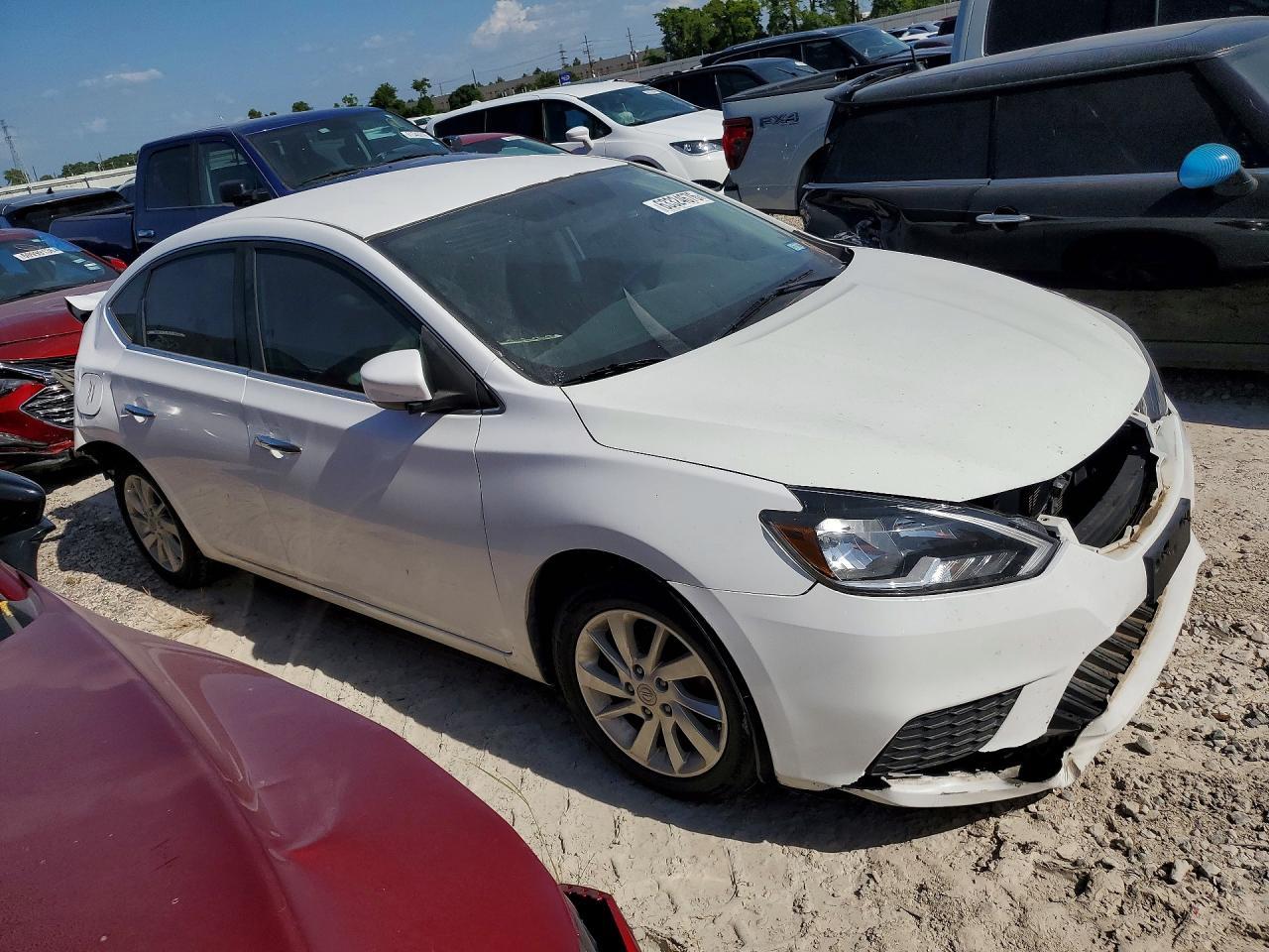 2018 Nissan Sentra S - zdjęcie 4
