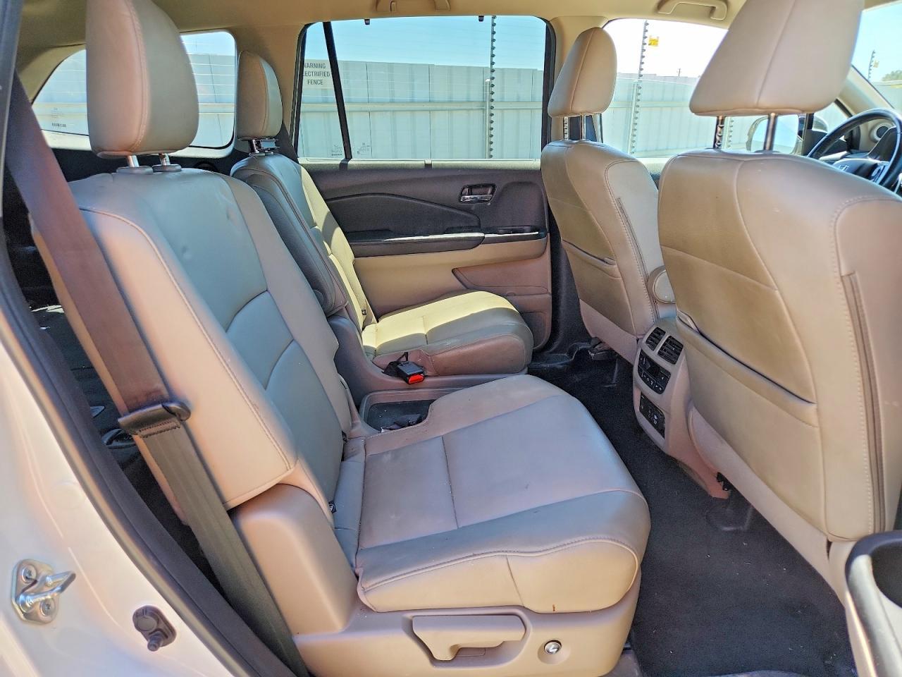 2019 Honda Pilot Touring - zdjęcie 11