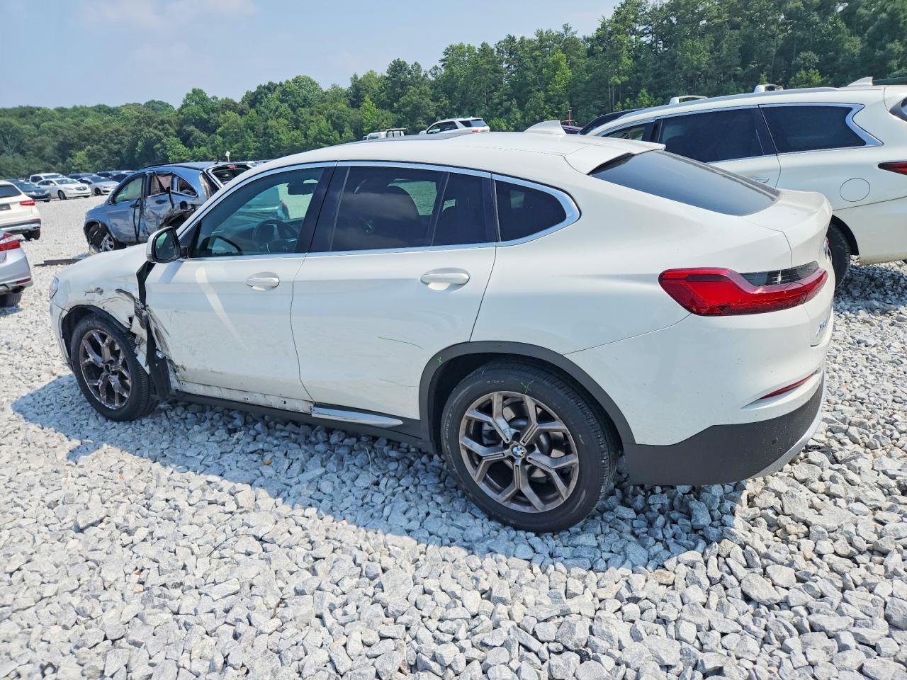 2021 BMW X4 xDrive30I - zdjęcie 2
