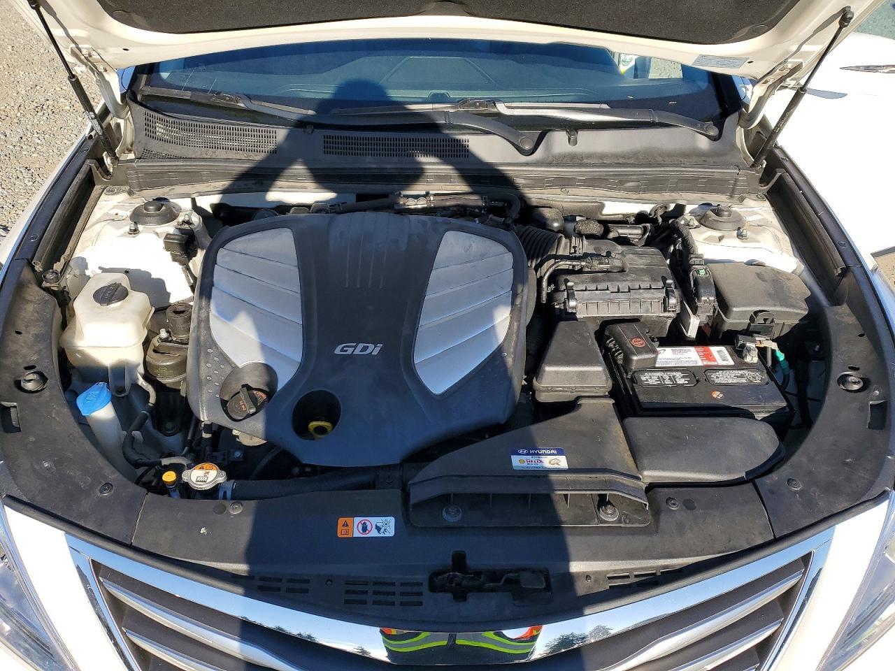 2016 Hyundai Azera Base - zdjęcie 11