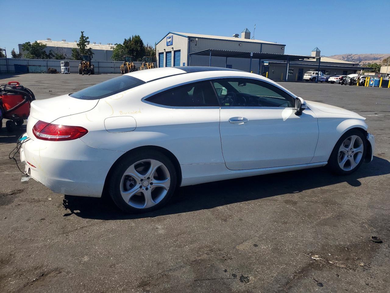 2017 Mercedes-Benz C 300 - zdjęcie 3