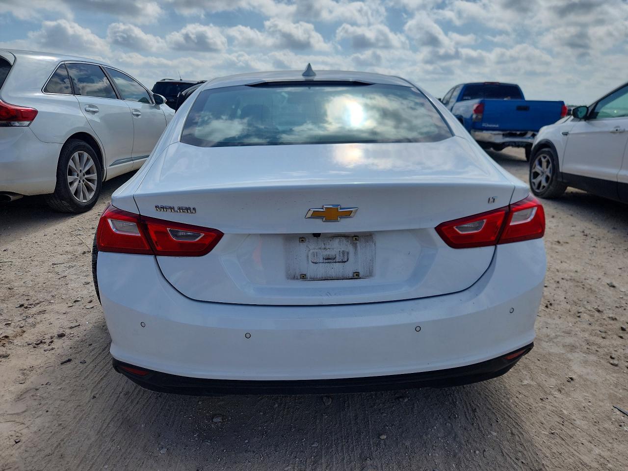 2024 Chevrolet Malibu Lt - zdjęcie 6