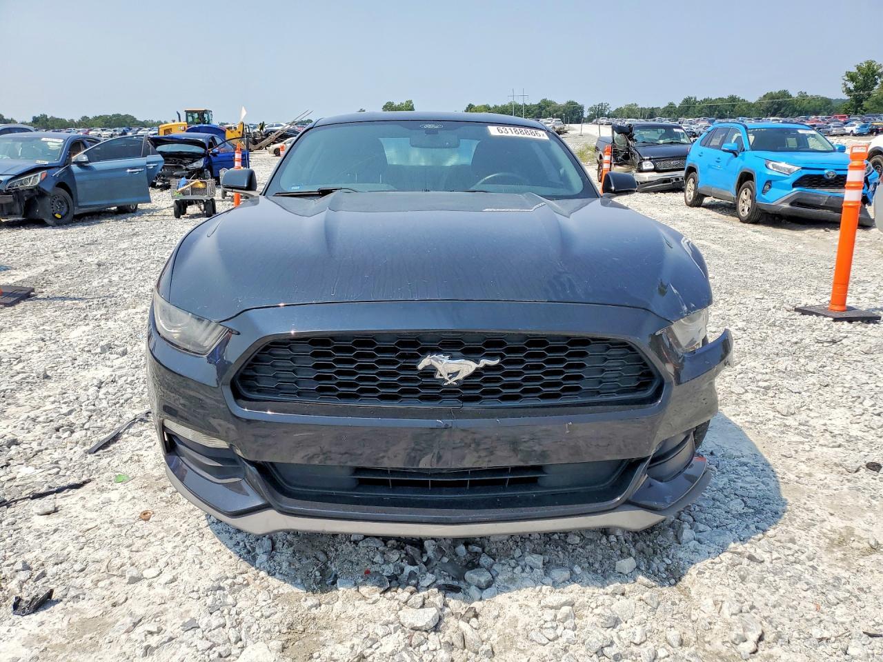 2017 Ford Mustang - zdjęcie 5