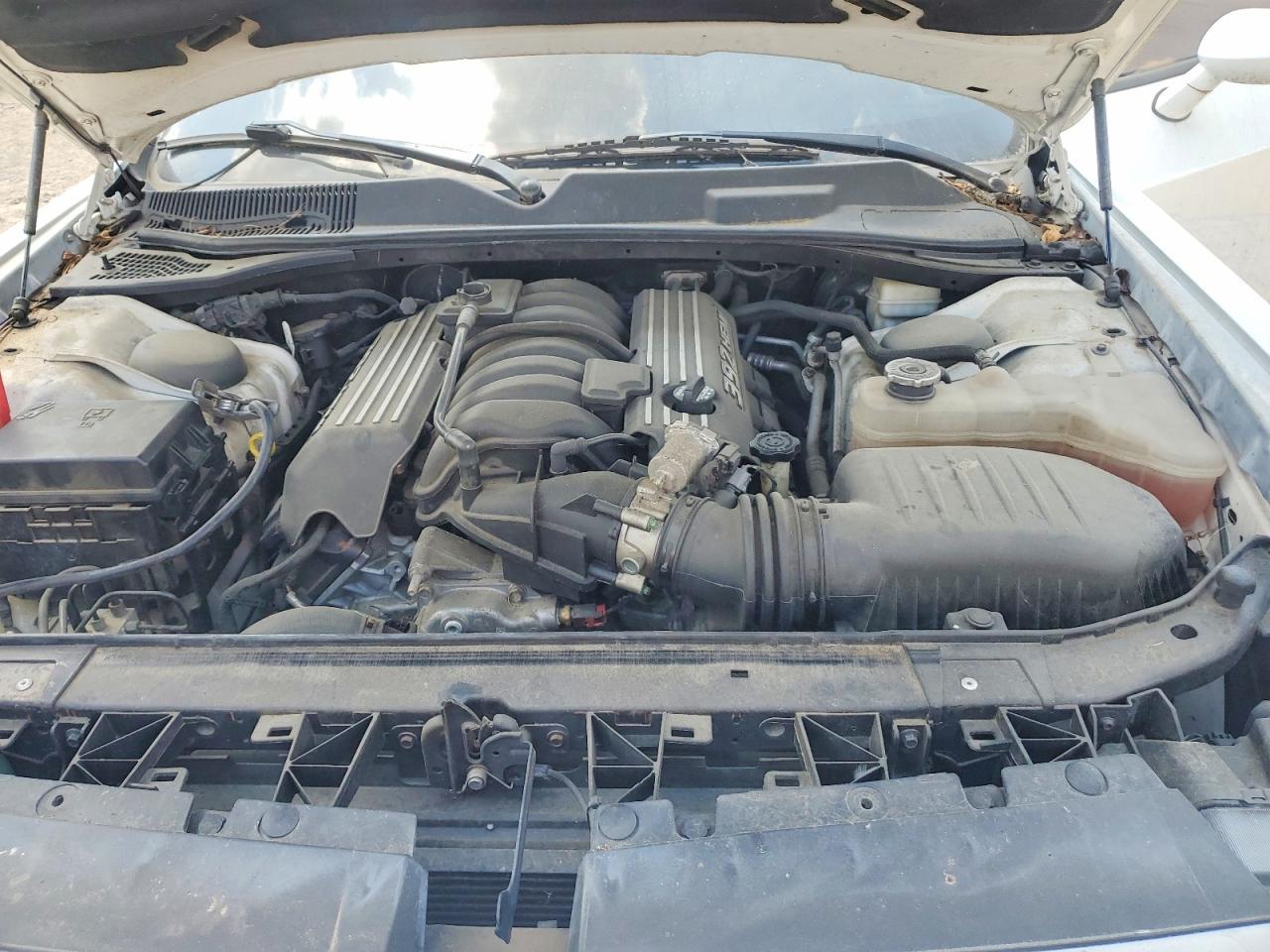 2013 Dodge Challenger Srt-8 - zdjęcie 11