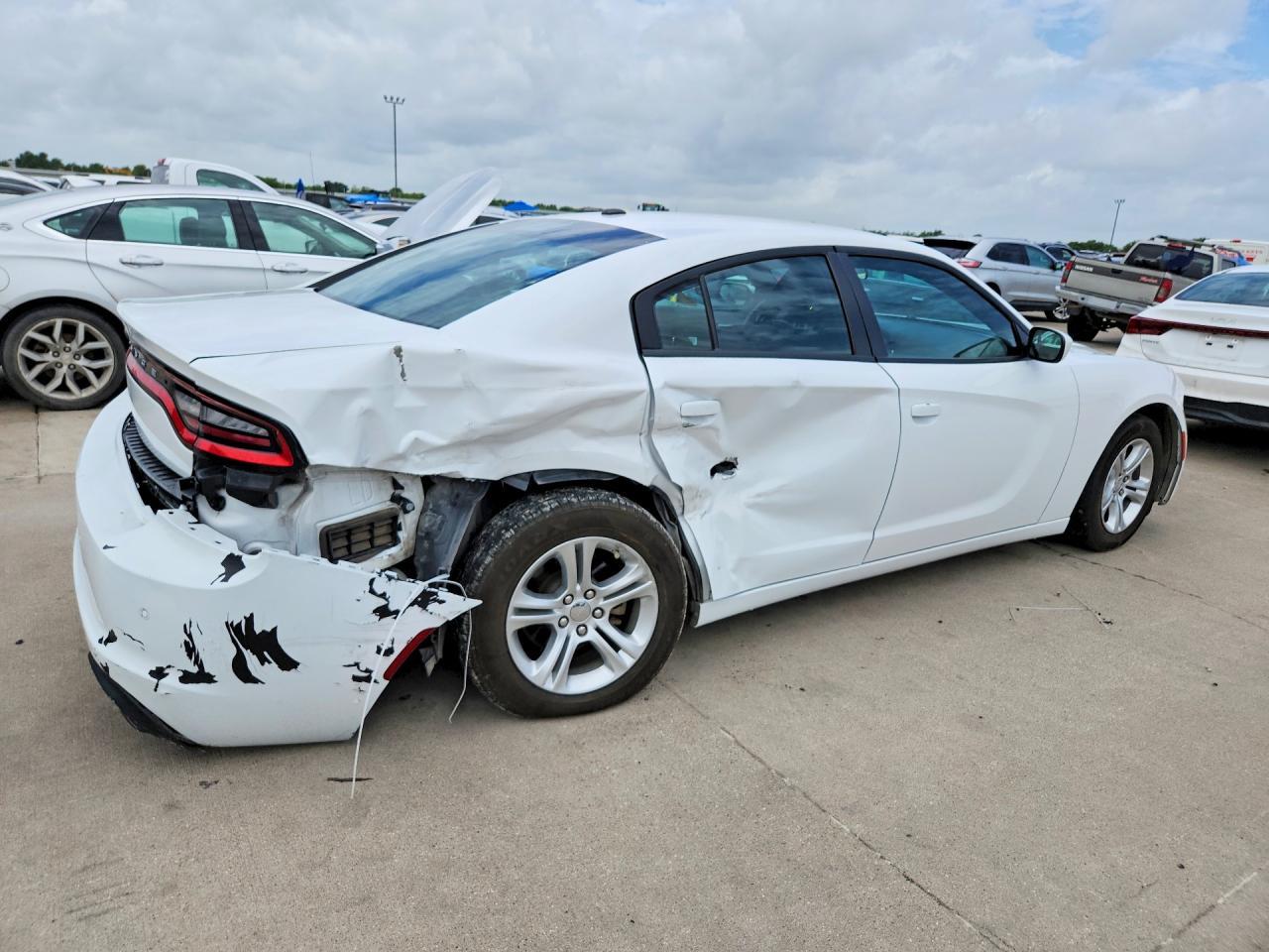 2022 Dodge Charger Sxt - zdjęcie 3