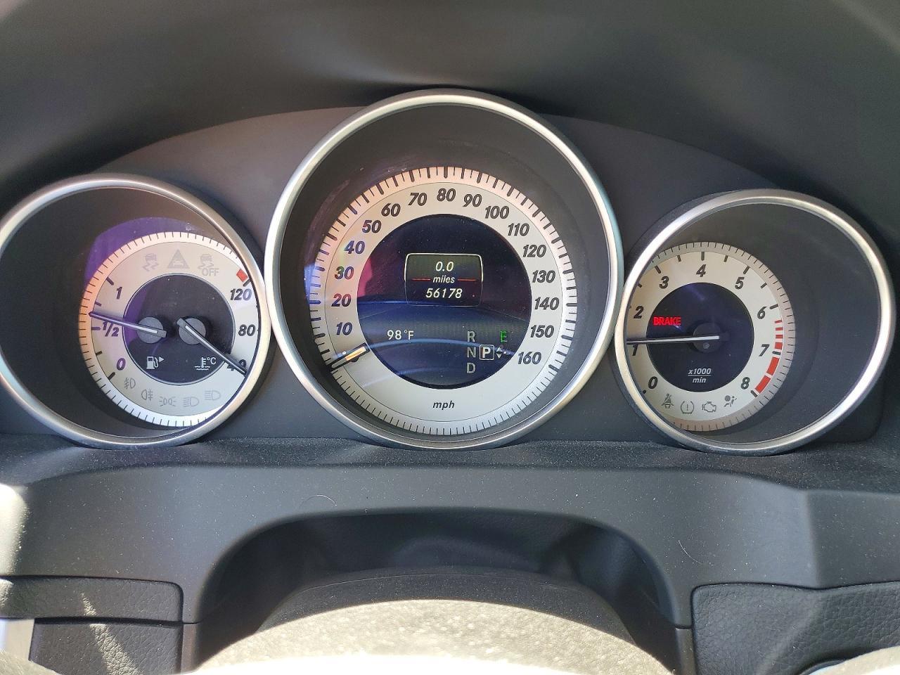 2015 Mercedes-Benz E 400 - zdjęcie 9