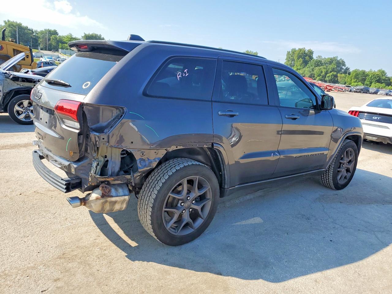 2021 Jeep Grand Cherokee Limited - zdjęcie 3