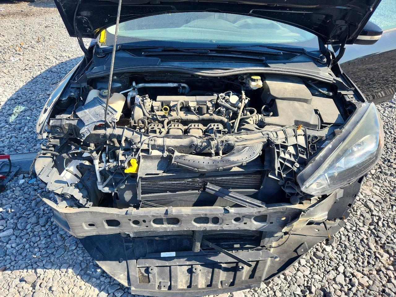 2017 Ford Focus Sel - zdjęcie 11