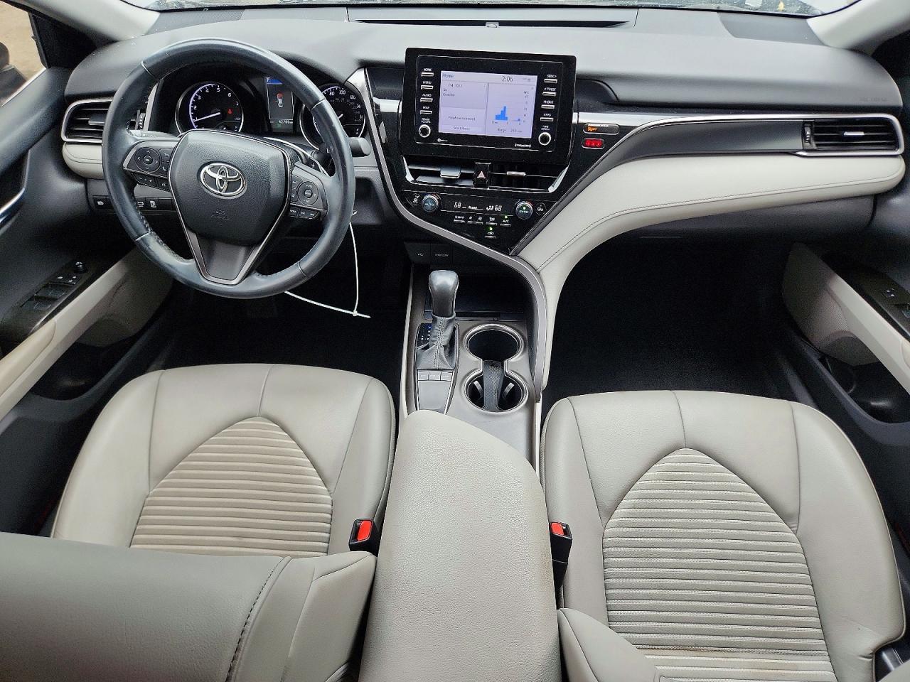 2023 Toyota Camry Se - zdjęcie 8