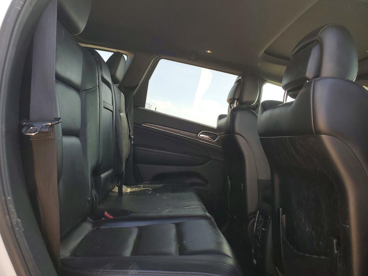 2018 Jeep Grand Cherokee - zdjęcie 11