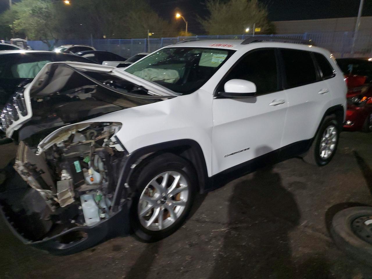 2018 Jeep Cherokee Latitude Plus Fwd - zdjęcie główne