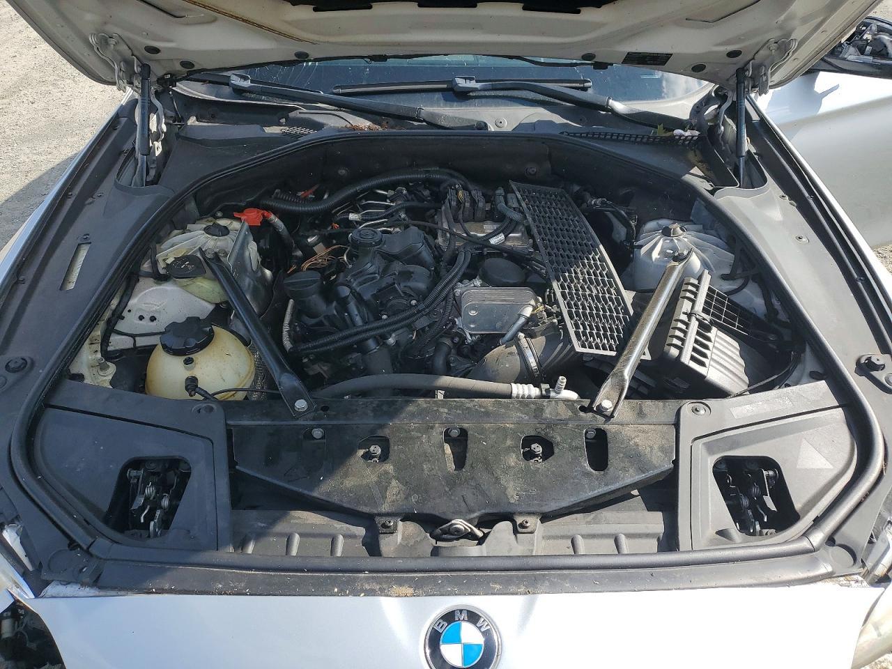 2014 BMW 528 I - zdjęcie 11