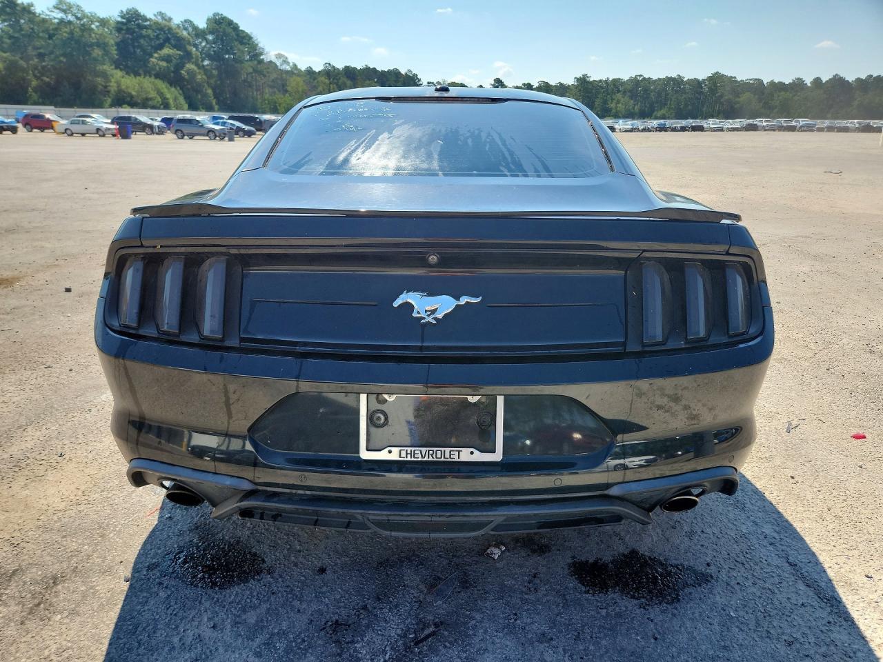 2020 Ford Mustang - zdjęcie 6