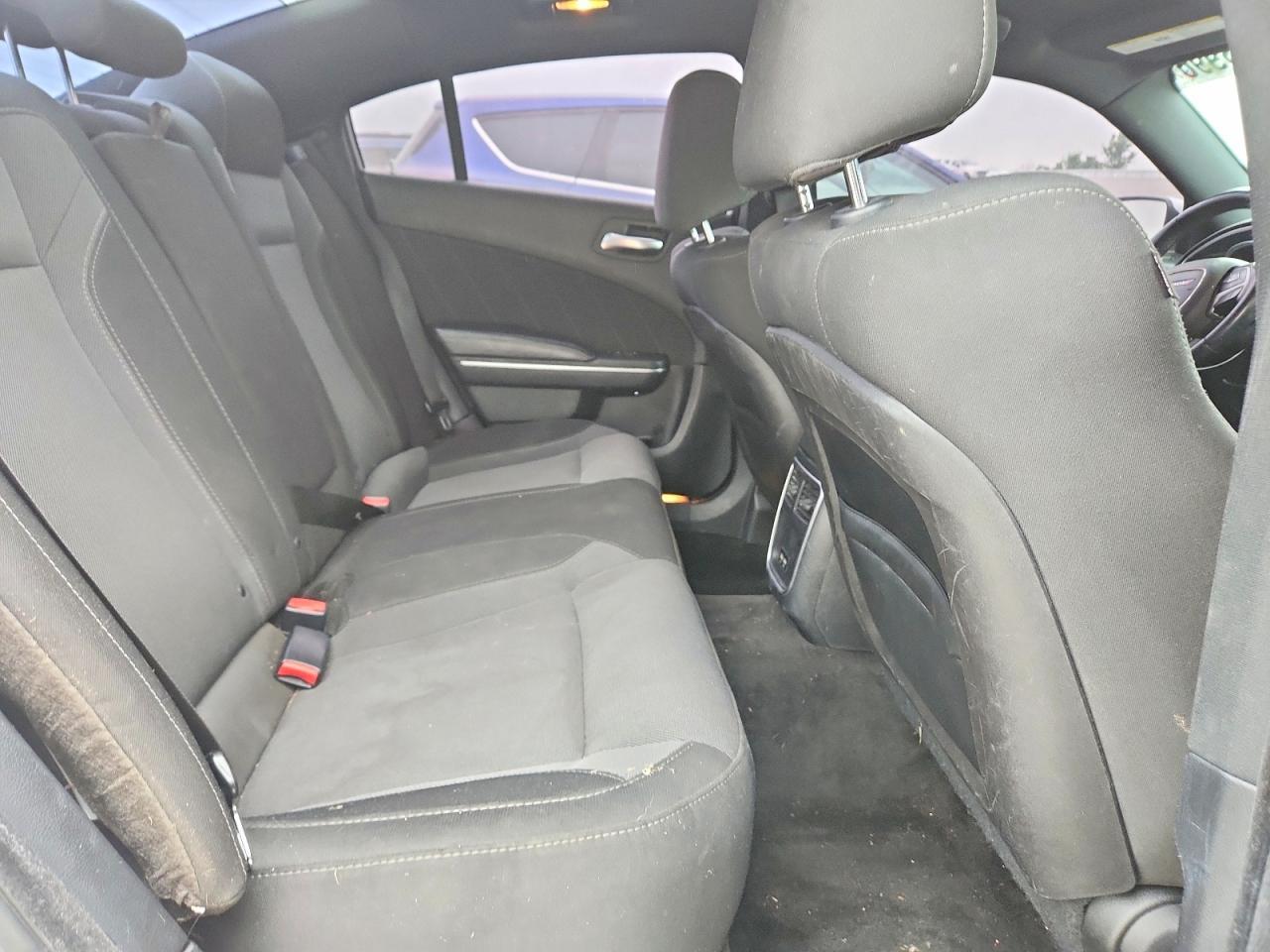 2016 Dodge Charger Sxt - zdjęcie 10