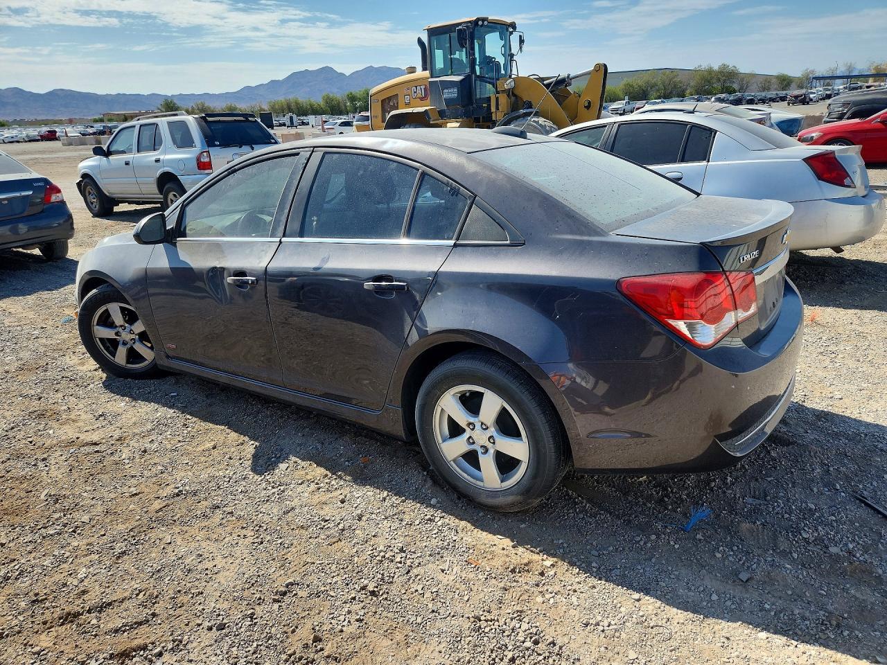 2016 Chevrolet Cruze Limited Lt - zdjęcie 2