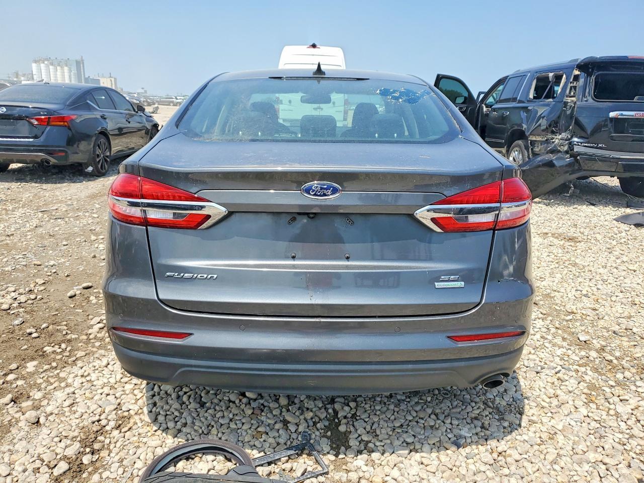 2020 Ford Fusion Se - zdjęcie 6